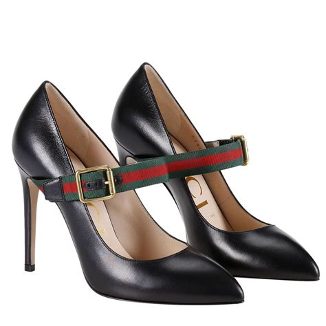 Gucci heels size 10